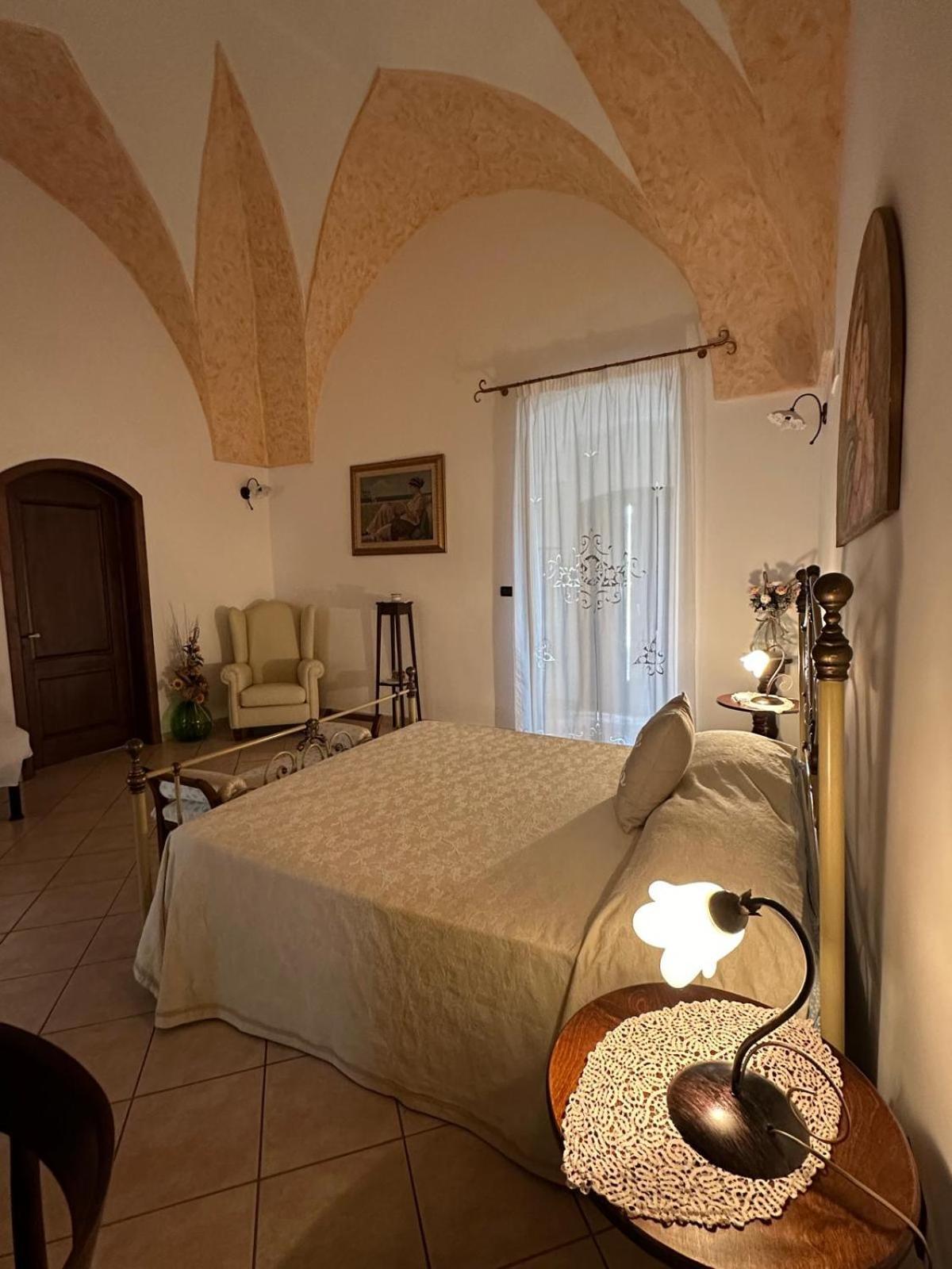 Donna Concetta Casa Vacanze Felline ภายนอก รูปภาพ